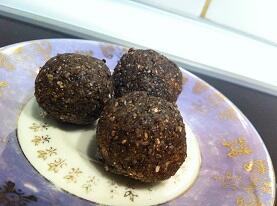 Chia en hennep als tussendoortje: zoete balletjes