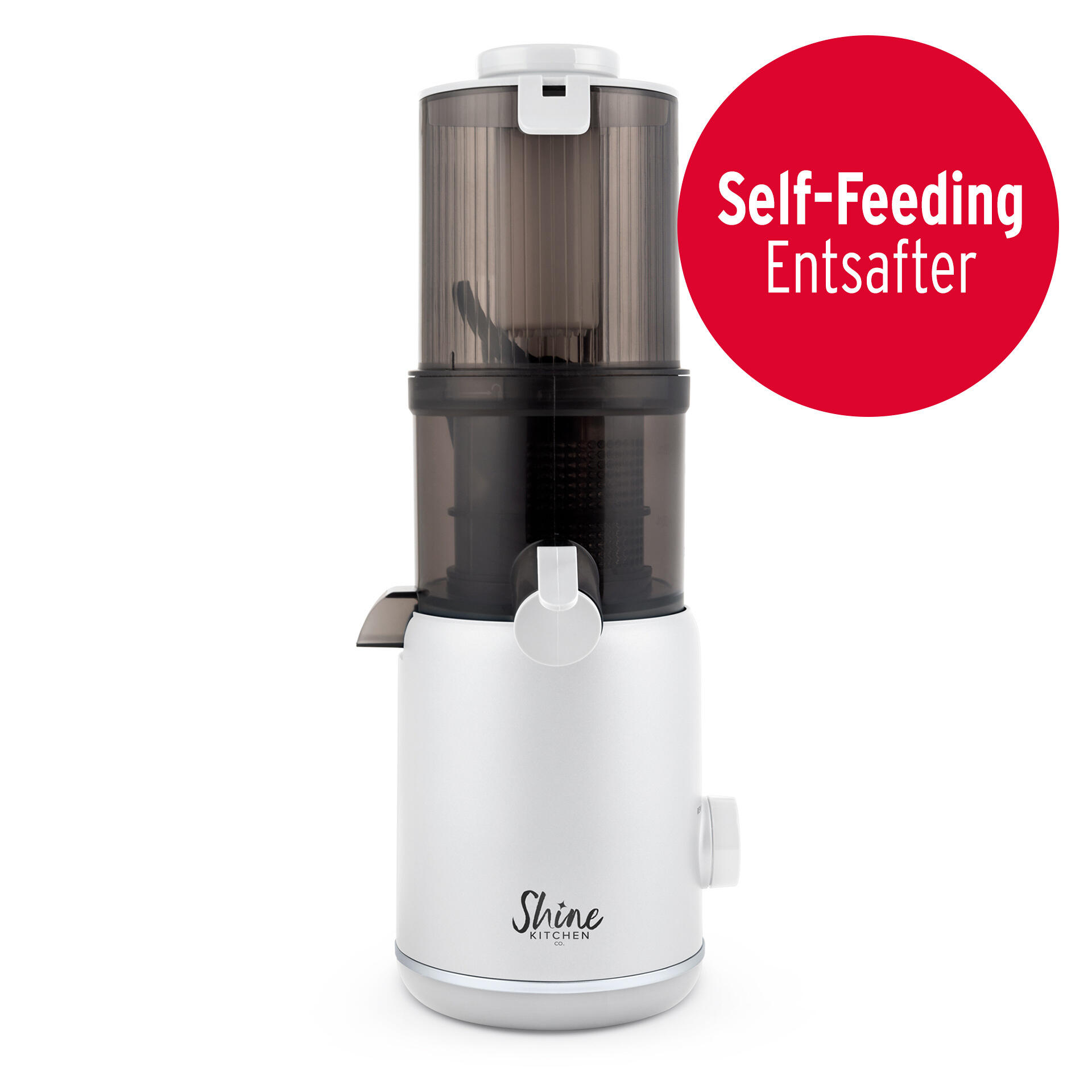 Weißer Tribest Shine Entsafter mit transparentem Behälter und Auslauf. Daneben ein roter Kreis mit weißem Text Self-Feeding Entsafter.