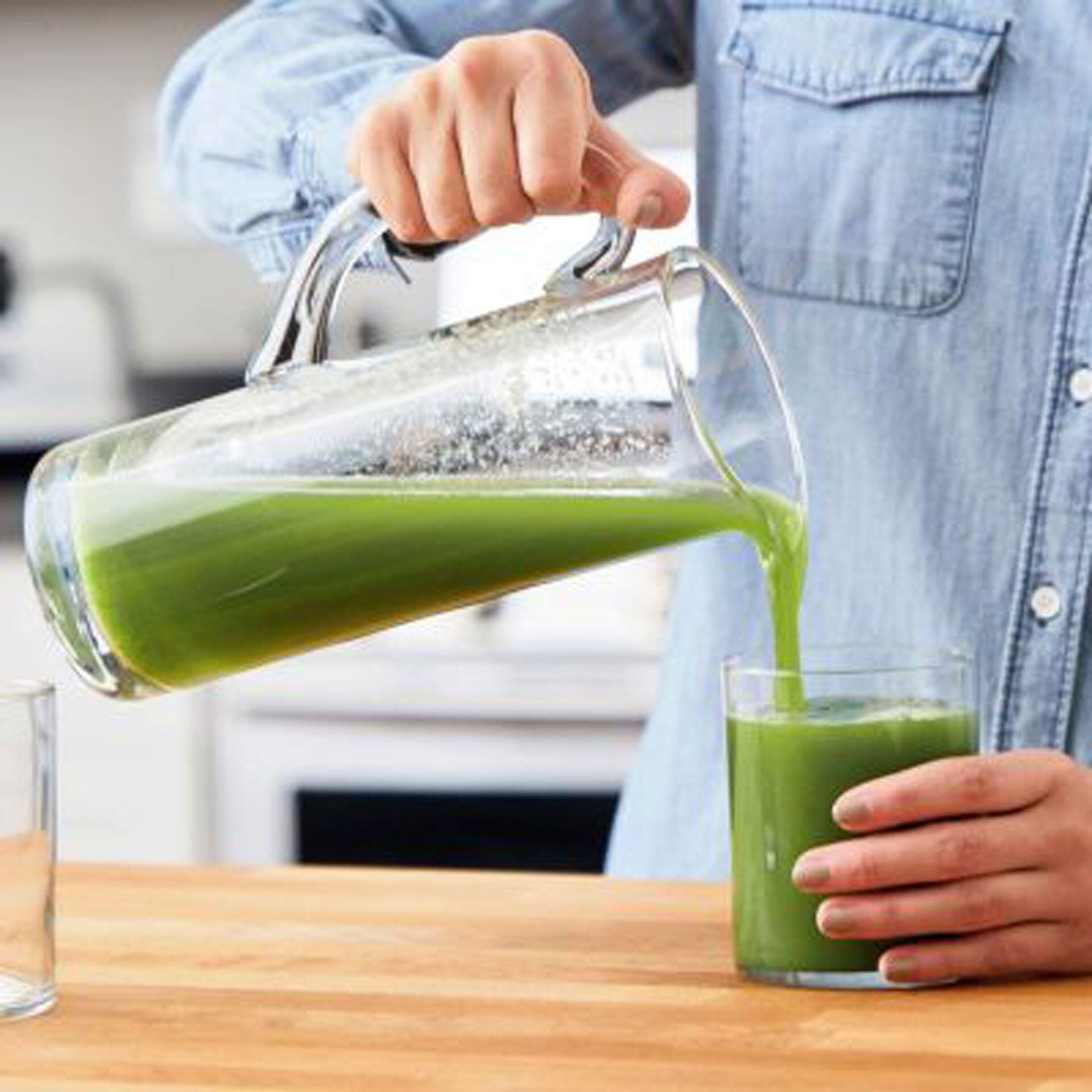 Omega Juicers MM1500 Gunmetal online kaufen im Keimling Shop
