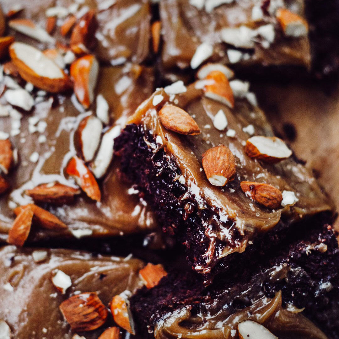 Weihnachtliche Nussbrownies 