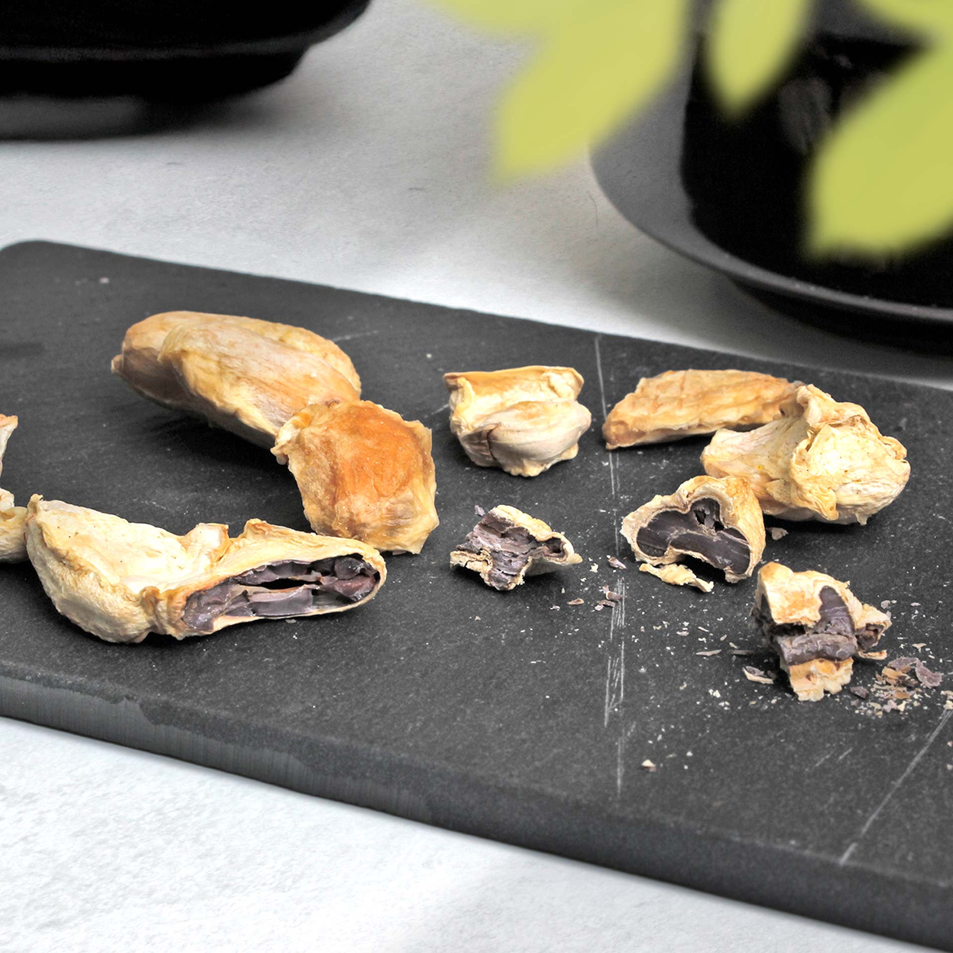 Kakaobohnen mit Fruchtfleisch, bio 175 g online kaufen im Keimling Shop
