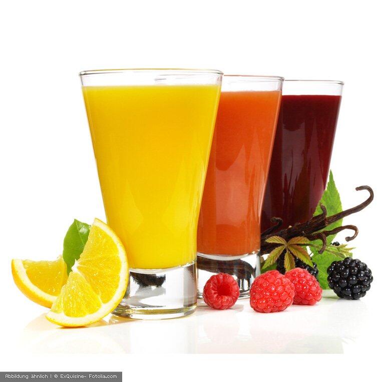 Fruchtsaft mit der Green Star Elite Saftpresse Fruchtsaft mit der Green Star Elite Saftpresse