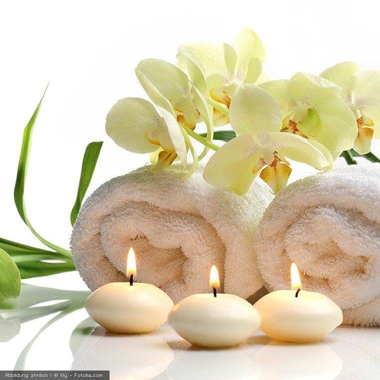 Zertifizierte Naturkosmetik mit erlesenen Kraeuterextrakte und feuchtigkeitsspendendes Aloe Vera Zertifizierte Naturkosmetik mit erlesenen Kraeuterextrakte und feuchtigkeitsspendendes Aloe Vera