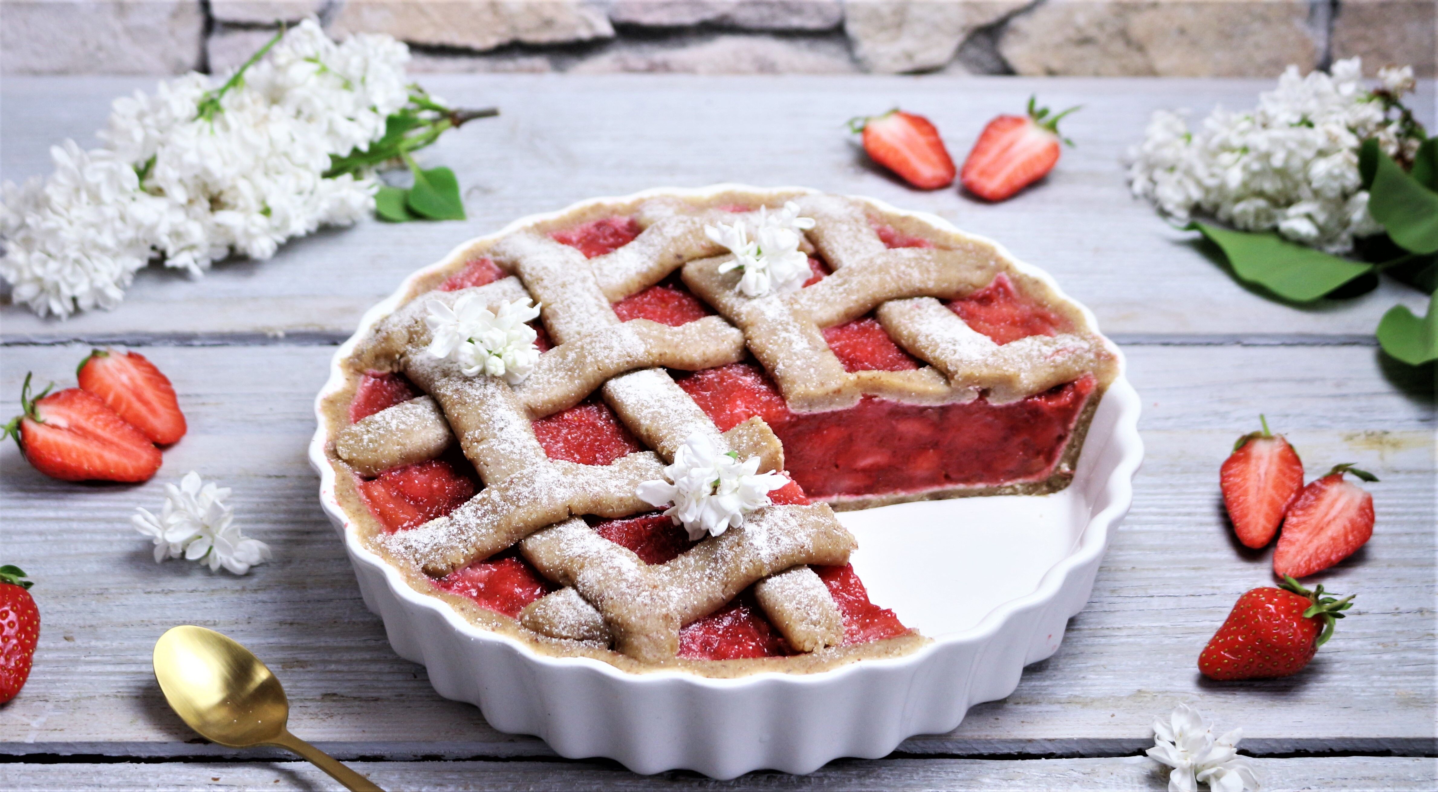 Rohkost-Rezept: Amerikanischer Rhabarber-Erdbeer Pie | Keimling Naturkost