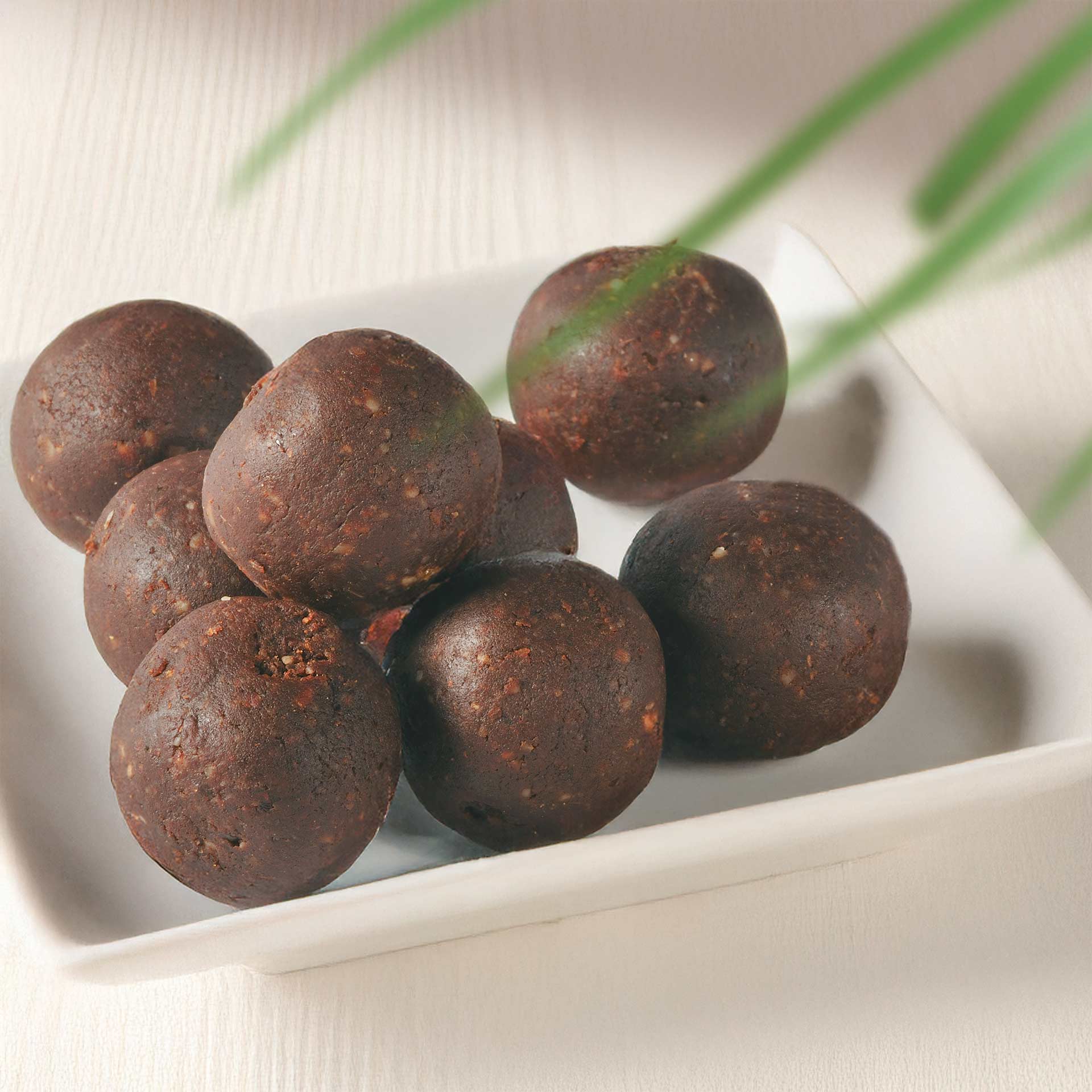 Raw Energy Balls Pure Chocolate 200 g